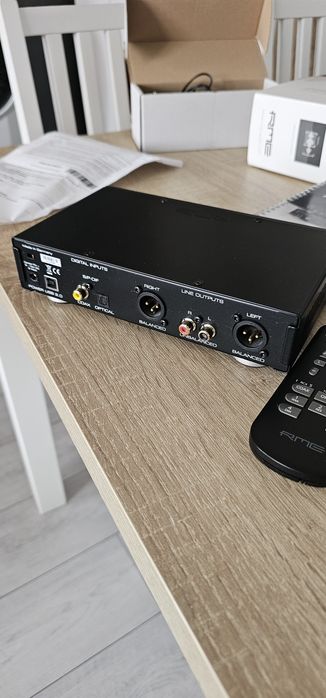 RME Adi-2 Dac Fs stan idealny