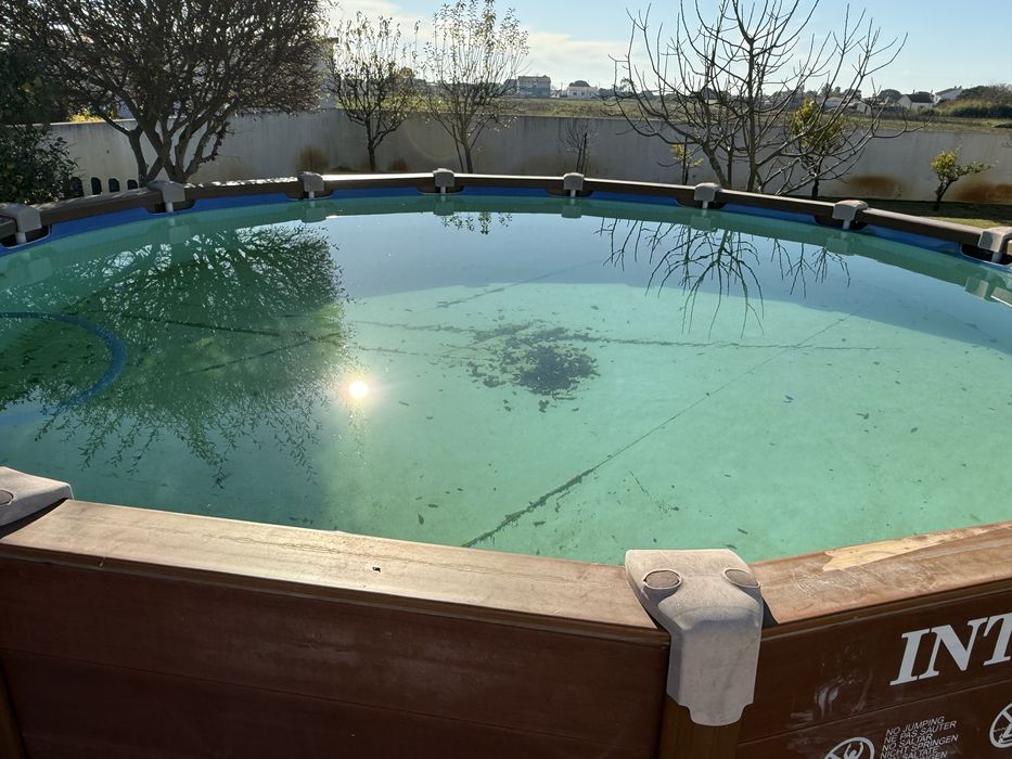 Piscina Intex grande