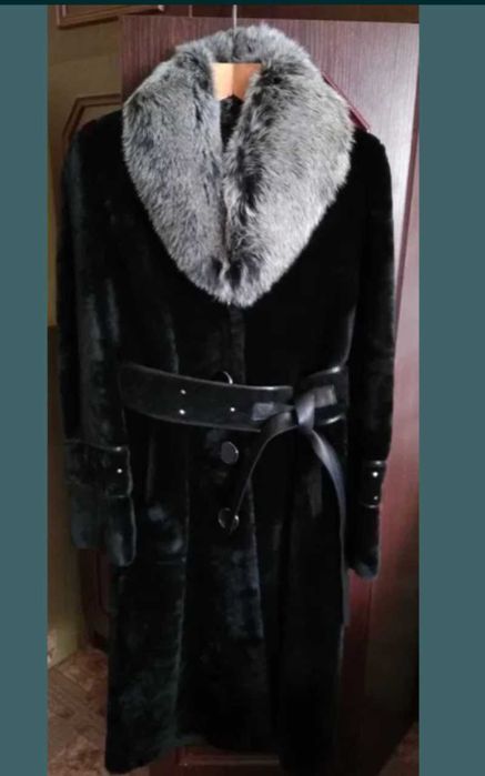 Шуба Длинная Новая Мутон