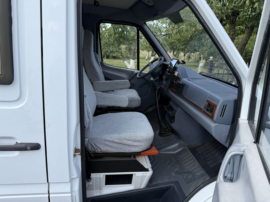Mercedes Sprinter kamper 2.9td orginal  ladny