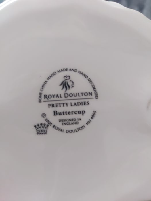 Royal Daulton porcelanowa figurka "Buttercup" 18cm wysoka