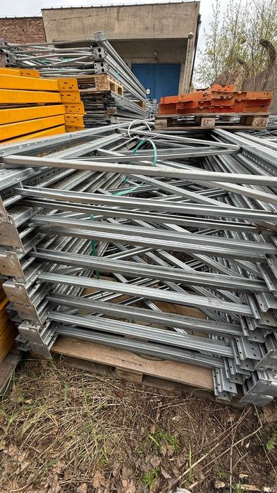 Regały magazynowe – sprzedaż całości ok. 20 ton