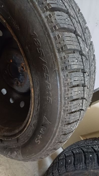 Зимова гума 185/65/15