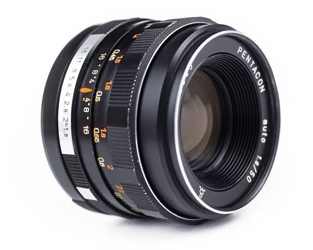 Pentacon auto 50mm f1.8