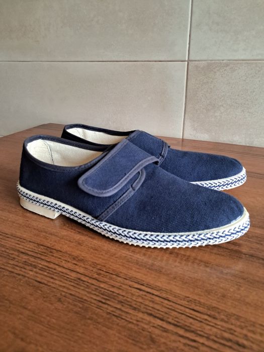 Еспадрильї, мокасини на липучці Італія 45 розмір.