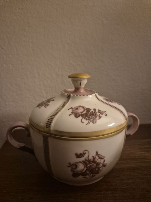 Cukiernica porcelana