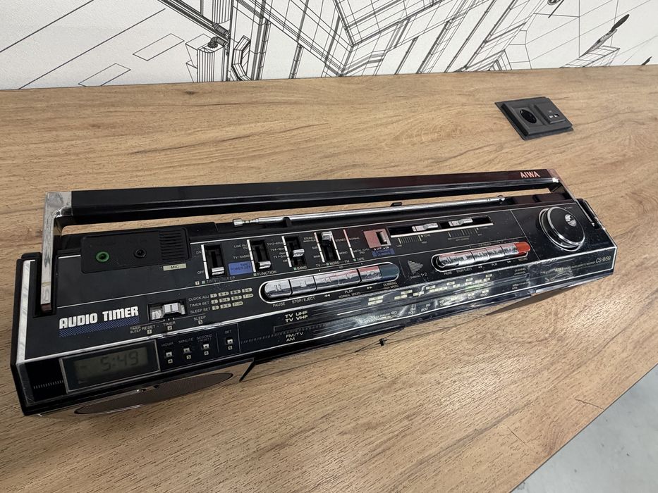 Продам магнитолу AIWA СS-W99