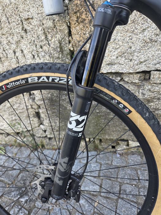 Bicicleta BMC Carbono