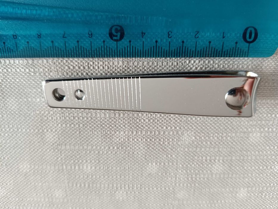 Duży obcinak do paznokci