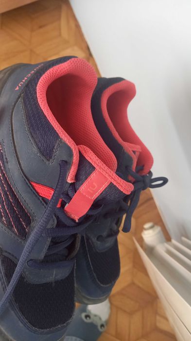 Półbuty dziewczęce decathlon rozm. 35