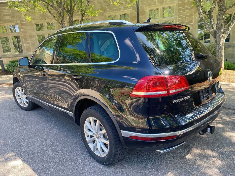 Volkswagen Touareg TDI Lux      2015
