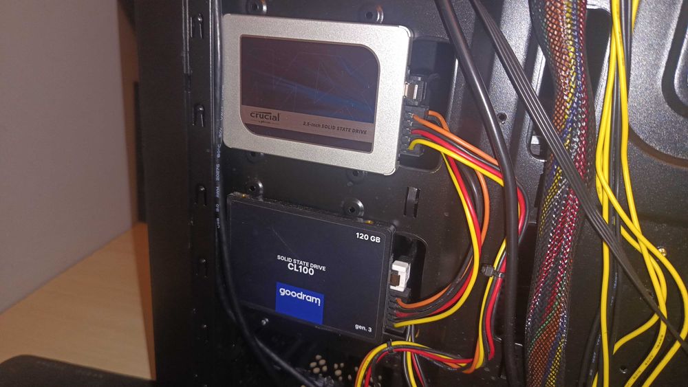 Komputer do gier gamingowy i5 RX570 16GB SSD Fortnite Minecraft Roblox