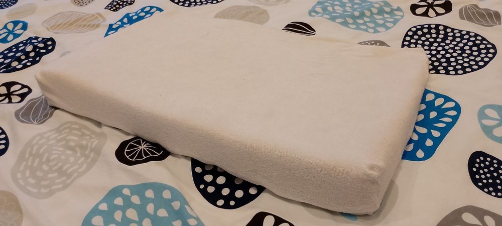 Almofada elevatória para bebé