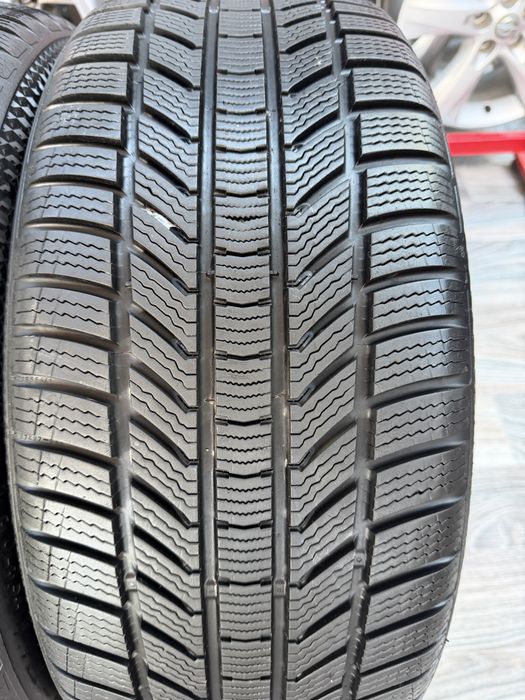 Шини Continental 255/45/R20