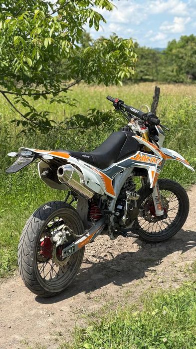 Hornet dakar 250 pro r