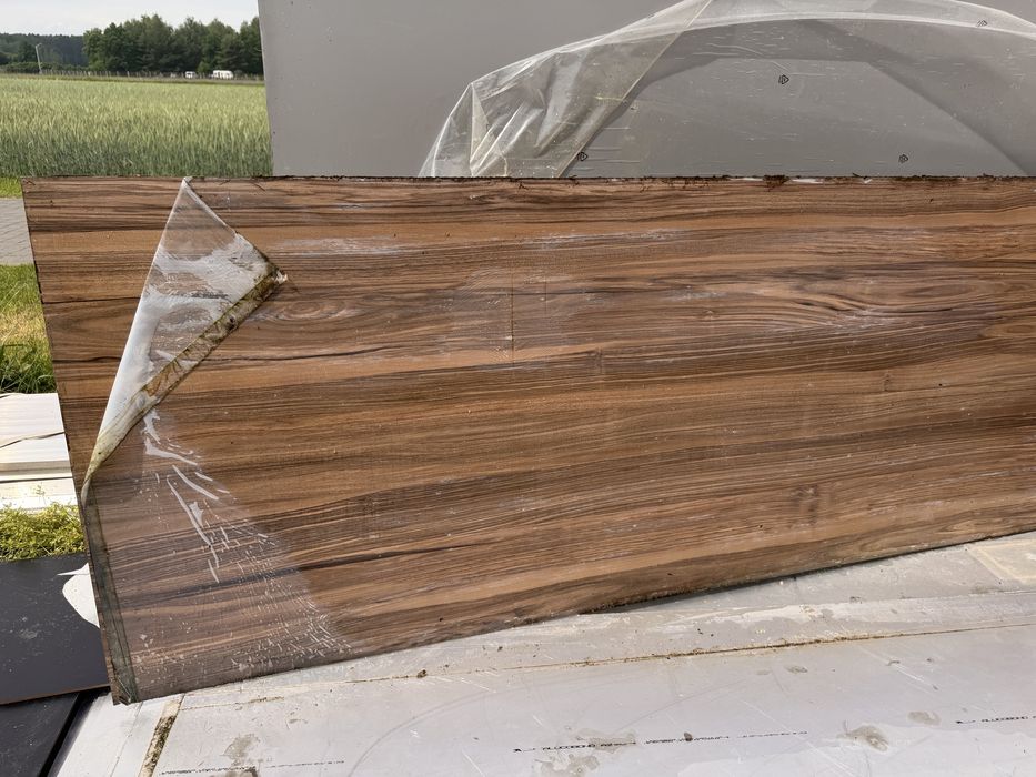 HPL Trespa, spiek, equiton, laminam, fundermax -odpady po budowie