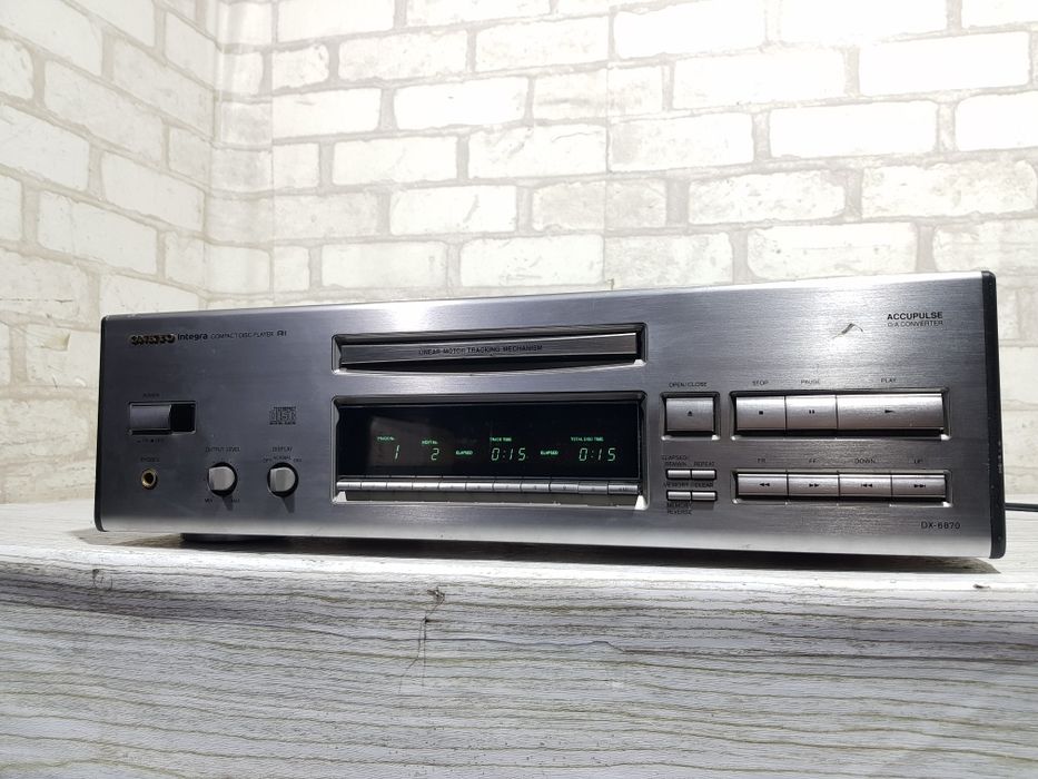 Програвач CD дисків ONKYO DX 6870, б/у з Німеччини