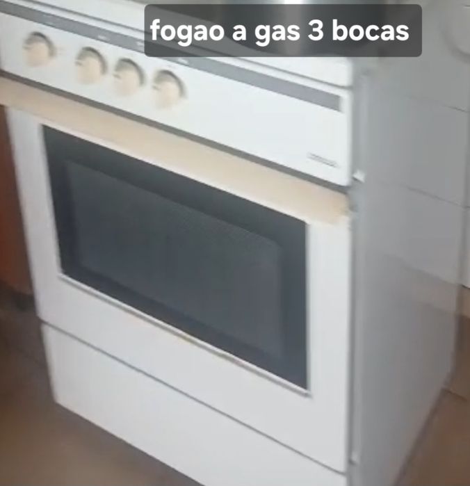 Fogao a gas com botija e mangueira nova para a botija