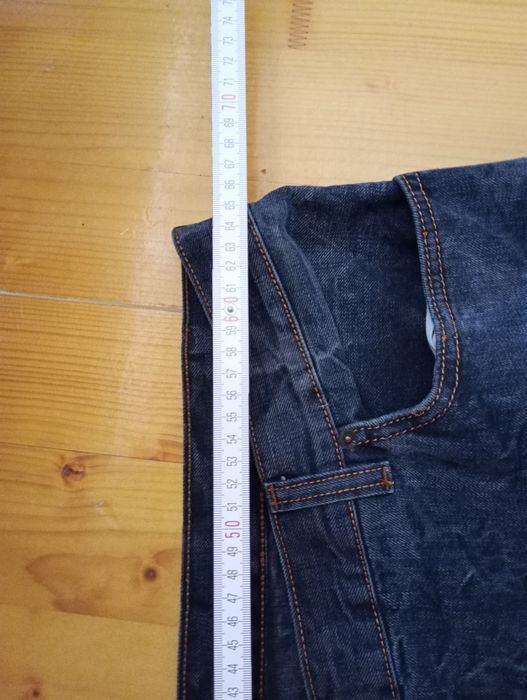 Armani Jeans дуже великий розмір