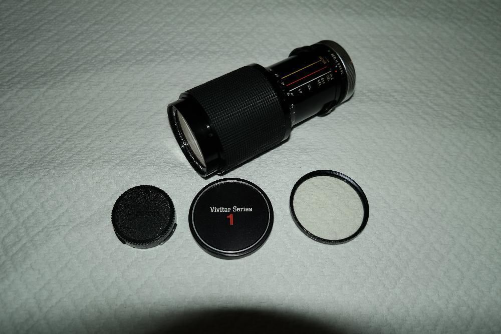 Vivitar Series 1 (Kiron) 70-210mm f/3.5 Lens64586142004737120