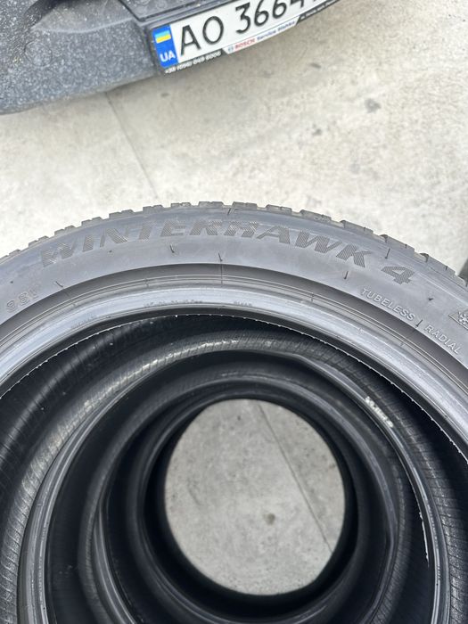 235/45/18 98V XL Firestone Winter Hawk 4
