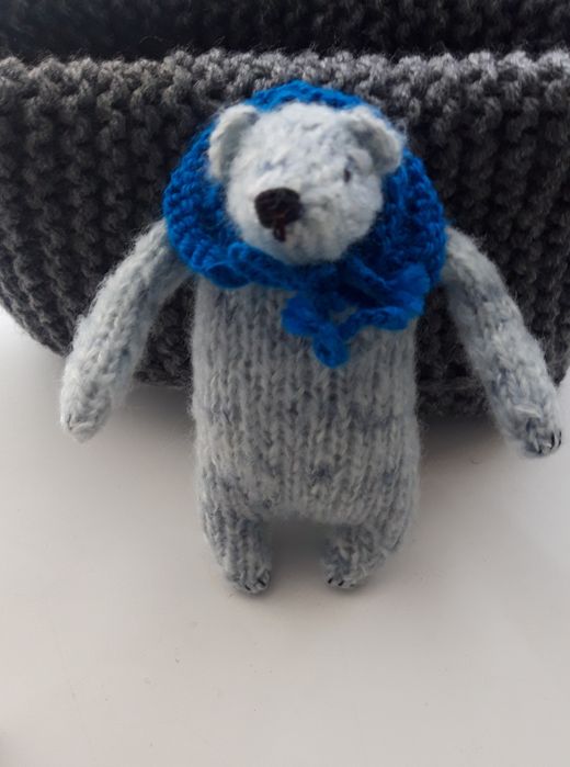 Вязаная игрушка, фигурка