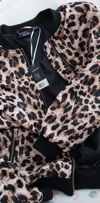 Blusão (bomber) animal print