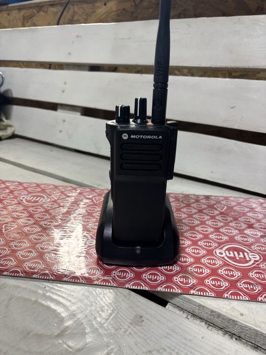 Портативна рація Motorola DP 4400E VHF