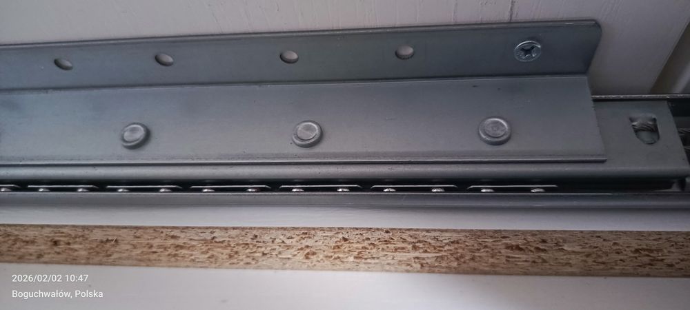 Stół okrągły  bialy rozkładany