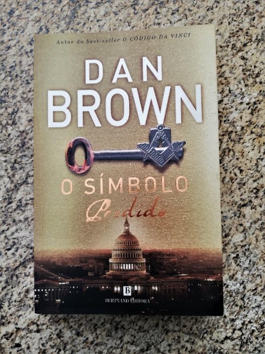 "O simbolo perdido" - Dan Brown