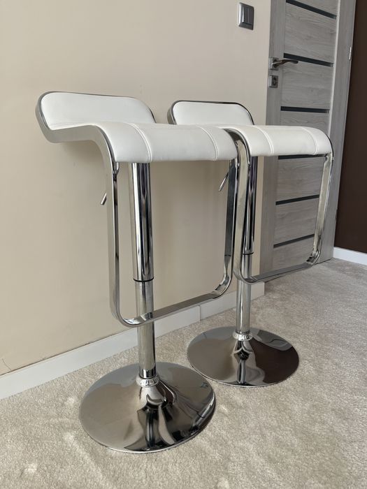 Hokery barowe biale (ekoskóra)