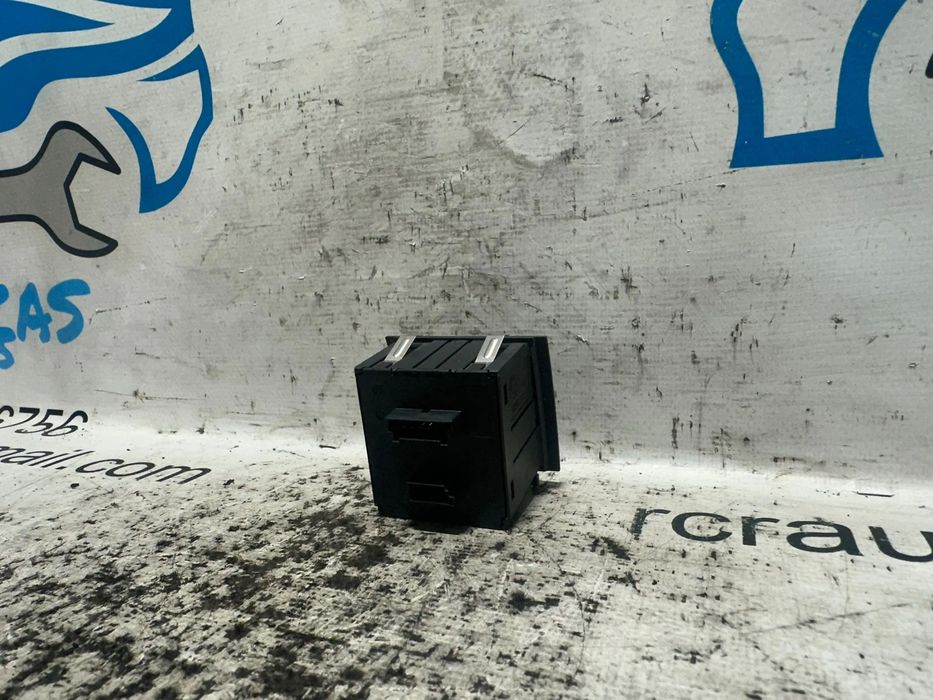 Botão Switch Original Piscas Triangulo Emergencia DTC BMW Serie 3