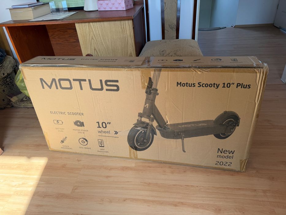 Nowa hulajnoga Motus Scooty 10 PLUS