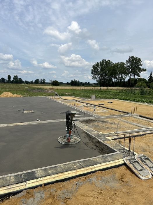 Posadzki Mixokret Przemysłowe STYROBETON Miksokret Wylewki Beton Płyty