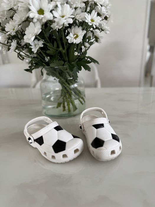 Crocs c10 босоніжки взуття на пляж аквашузи на хлопчика