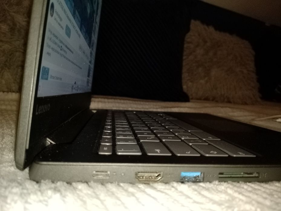 Laptop chromebook s3030