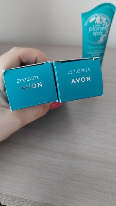 Maseczka peel-off Avon Planet Spa