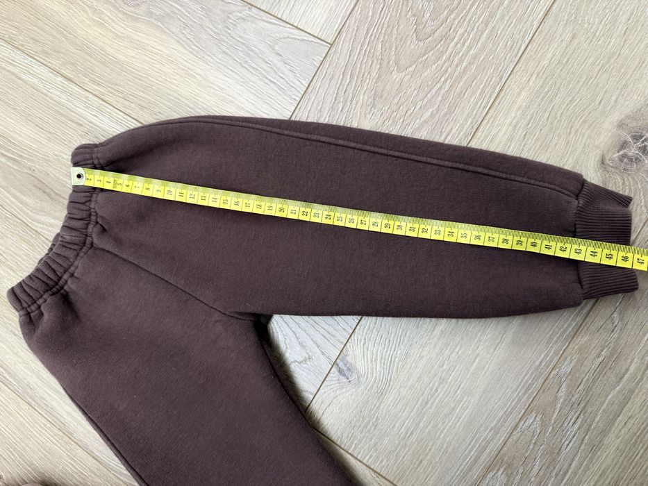 Spodnie dresowe w gumkę rozmiar 98