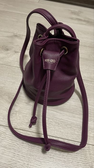 Сумка від бренду Kenzo