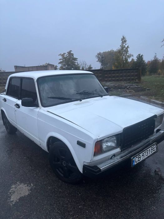 Продам ваз 2107