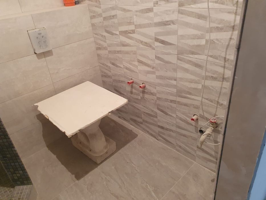 Продам 1 квартиру  жк.Жаботинского 54 а Альтаир 3