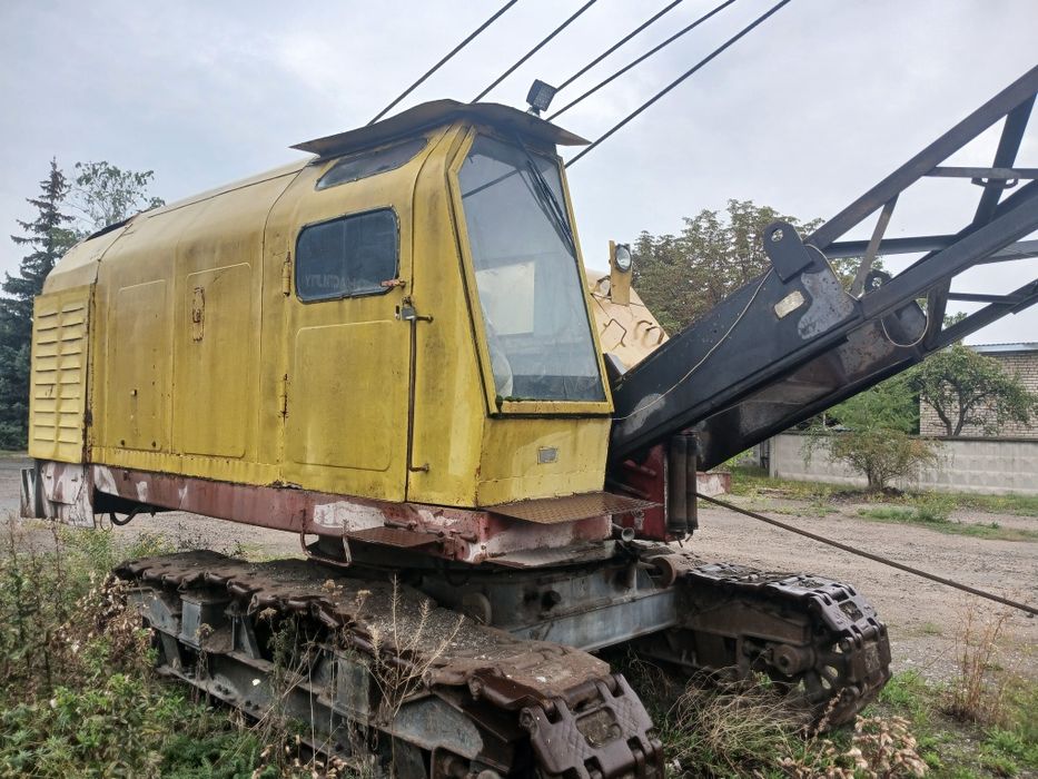 Продам дизельный экскаватор - драглайн  ЭО 5111Б, год выпуска 1988
