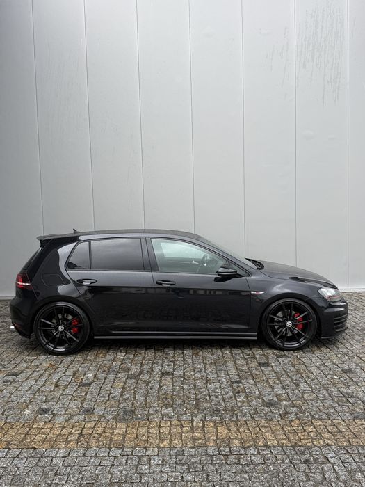 VW Golf Mk7 Gti  DSG Full black ( Trato de Crédito)