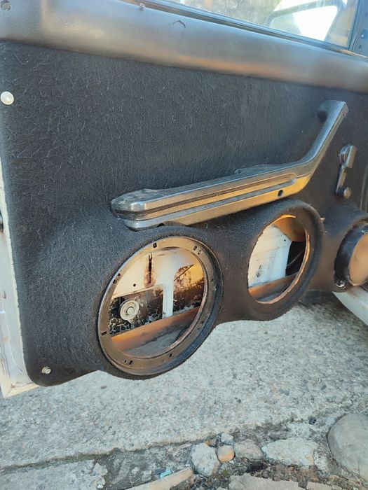 Продам дверные карты подиум на ВАЗ 2101-2107