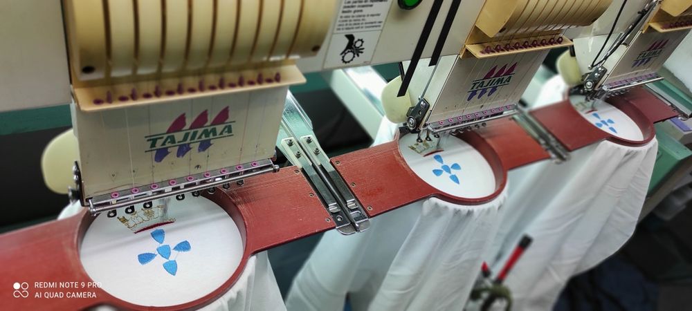 Maquina de bordar Tajima