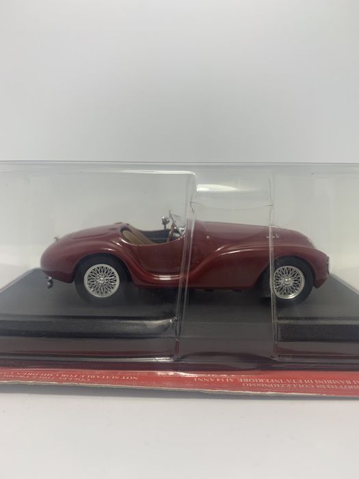 Ferrari Auto Avio na escala 1/43