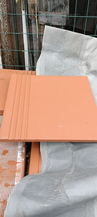 Degrau de escada cerâmico 30/30