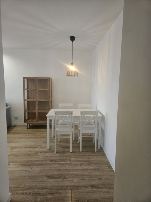 Wyremontowane do zamieszkania.