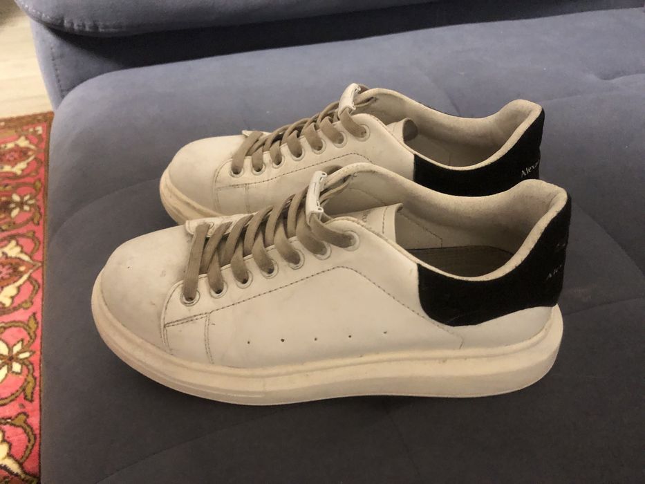 Кросовки туфлі маквіни