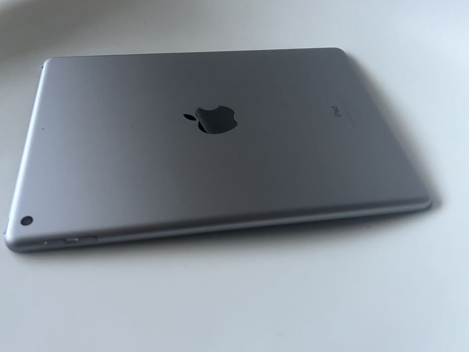 Apple iPad6 128GB A1893 IDEALNY STAN! Bat. 96%